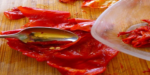 How To Remove The Pulp From The Choricero Pepper